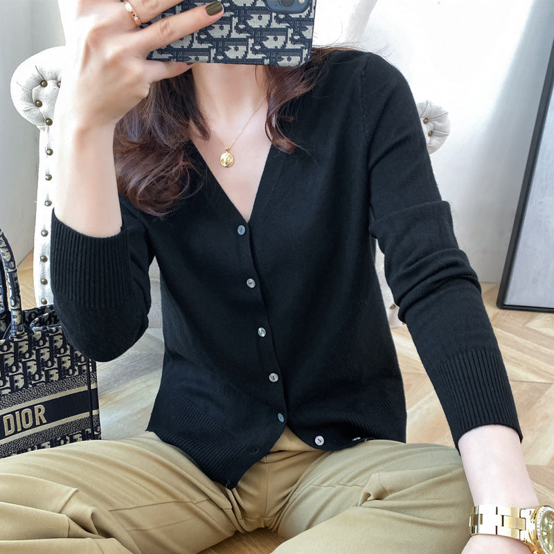 Lauren - Elegancki sweter z dzianiny z guzikami dla kobiet