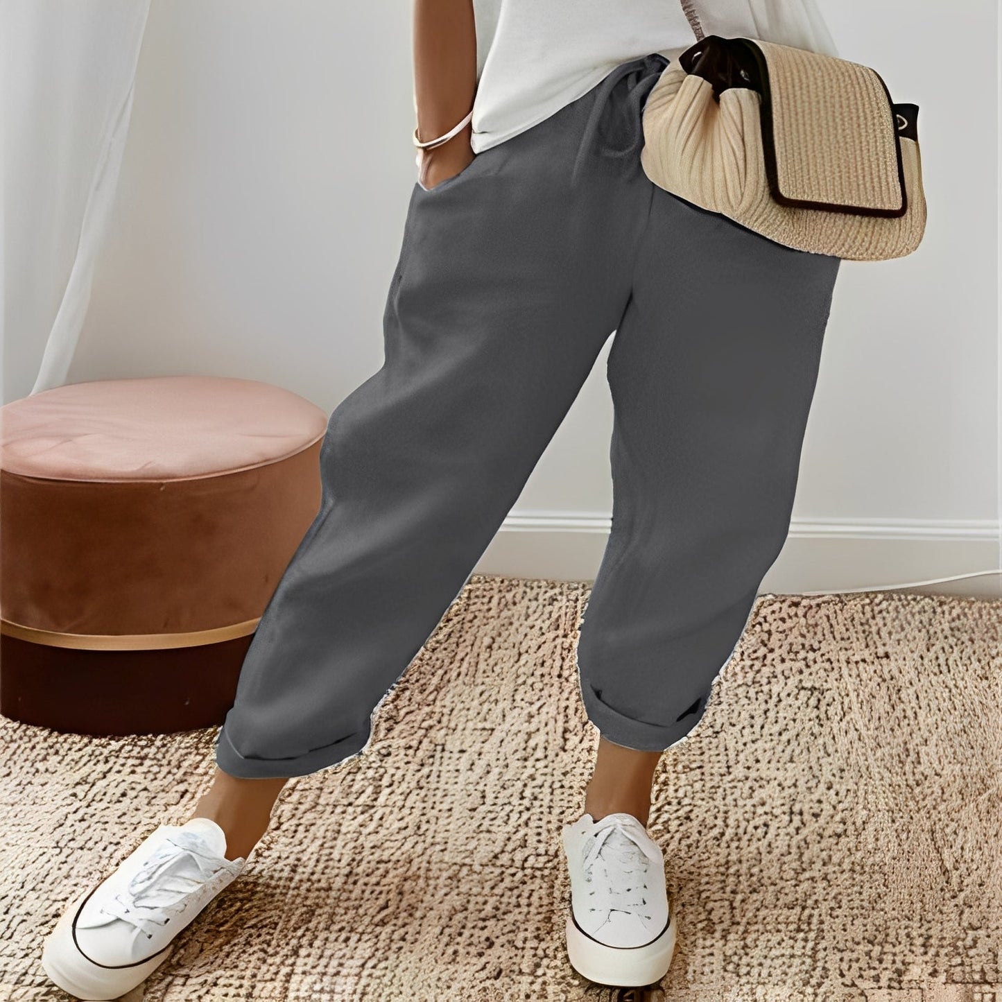 Brigitte - Damskie spodnie z troczkiem
