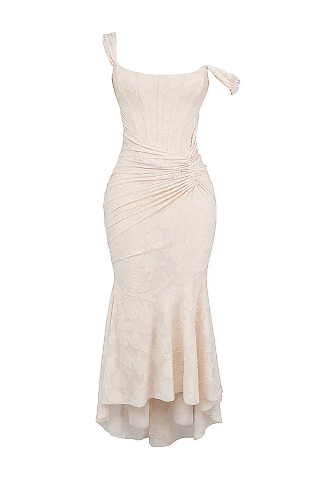 Elegancka dopasowana sukienka maxi damska do codziennych stylizacji