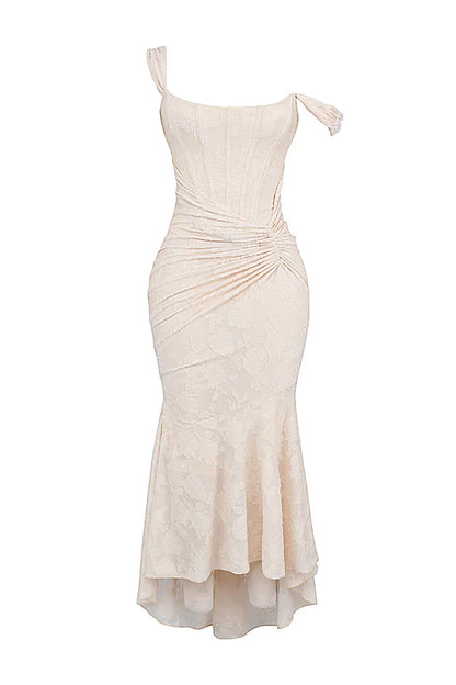 Elegancka dopasowana sukienka maxi damska do codziennych stylizacji