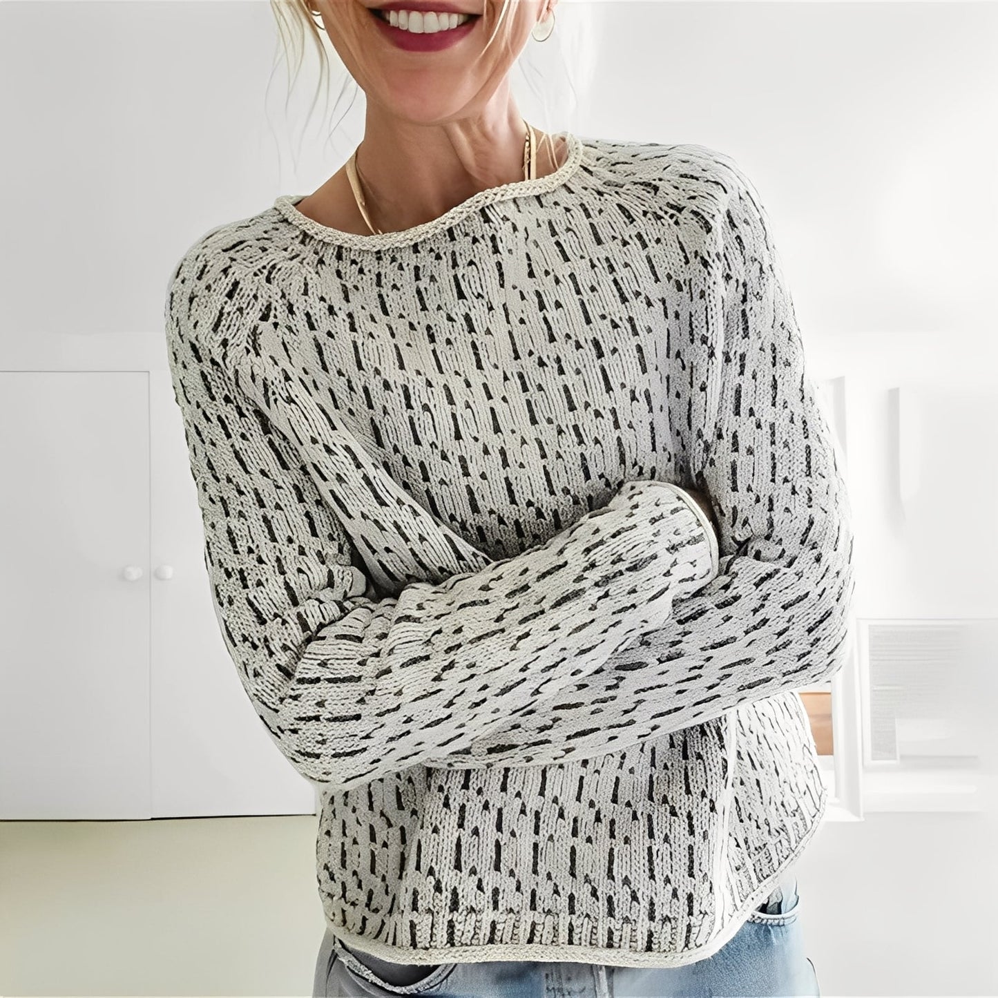 Lucrèce - Sweter z dzianiny z luźnym dekoltem w łódeczkę dla kobiet