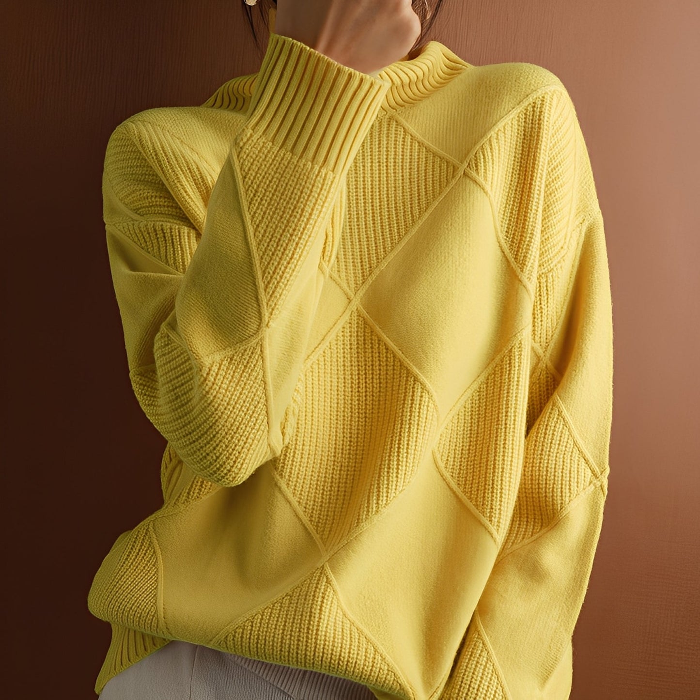 Mariette - Damski sweter oversize z golfem na zimę