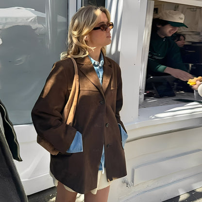 Laura - Klasyczna kurtka skórzana z klasycznym kołnierzem dla kobiet
