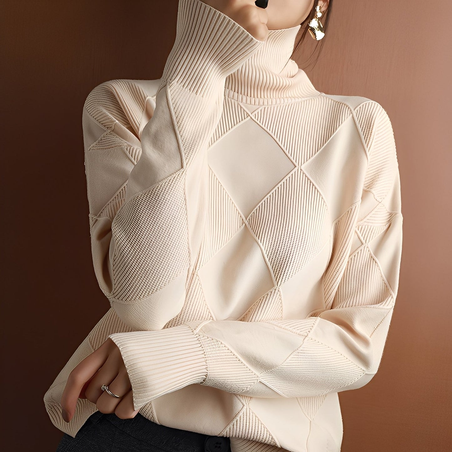 Mariette - Damski sweter oversize z golfem na zimę