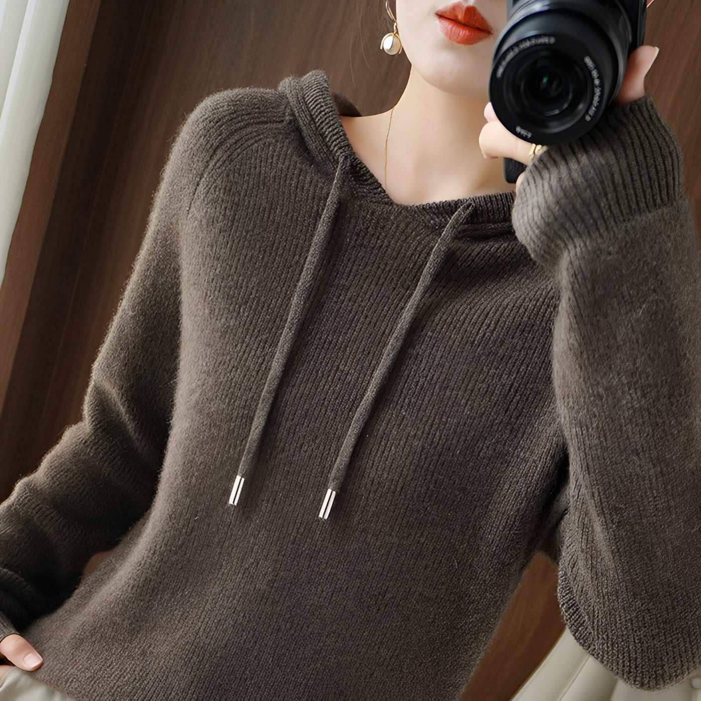 Bonnie - Stylowy hoodie z dzianiny wełnianej dla kobiet