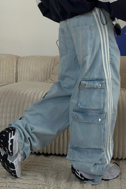 Damskie jeansy wide leg w paski z niskim stanem, widok z tyłu