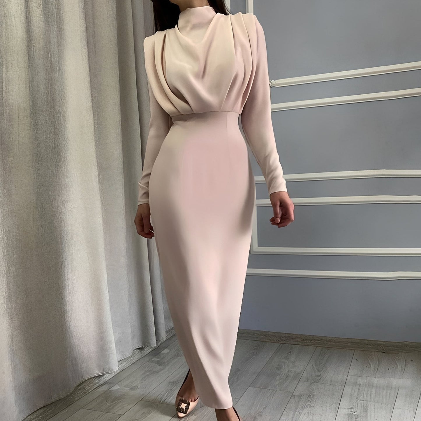 Jamie - Elegancka sukienka z długim rękawem dla kobiet