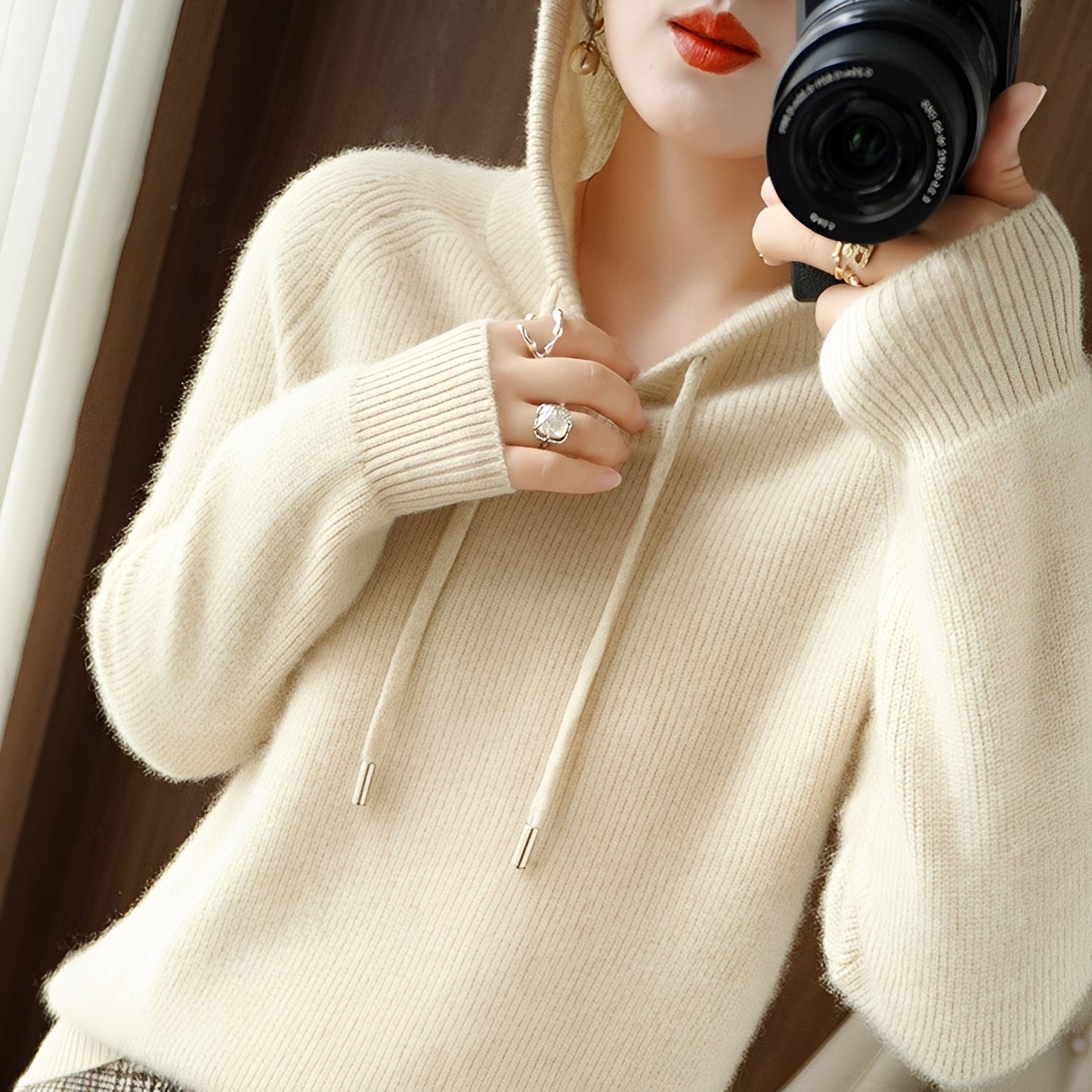 Bonnie - Stylowy hoodie z dzianiny wełnianej dla kobiet