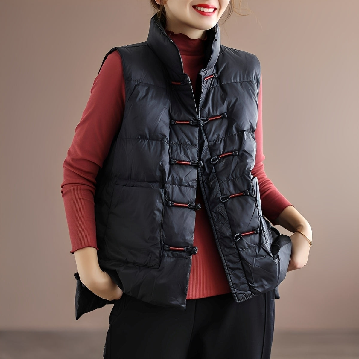 Alicia - Stylowa kamizelka puchowa w stylu etno dla kobiet