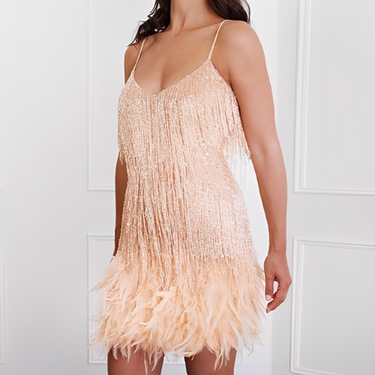 Monique - Sukienka elegancka z frędzlami z piór dla kobiet