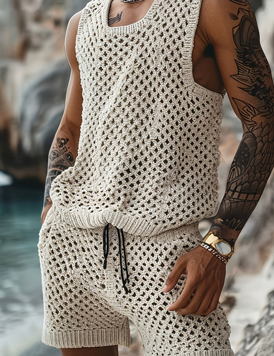 Damski szydełkowy komplet na lato prezentowany z przodu
