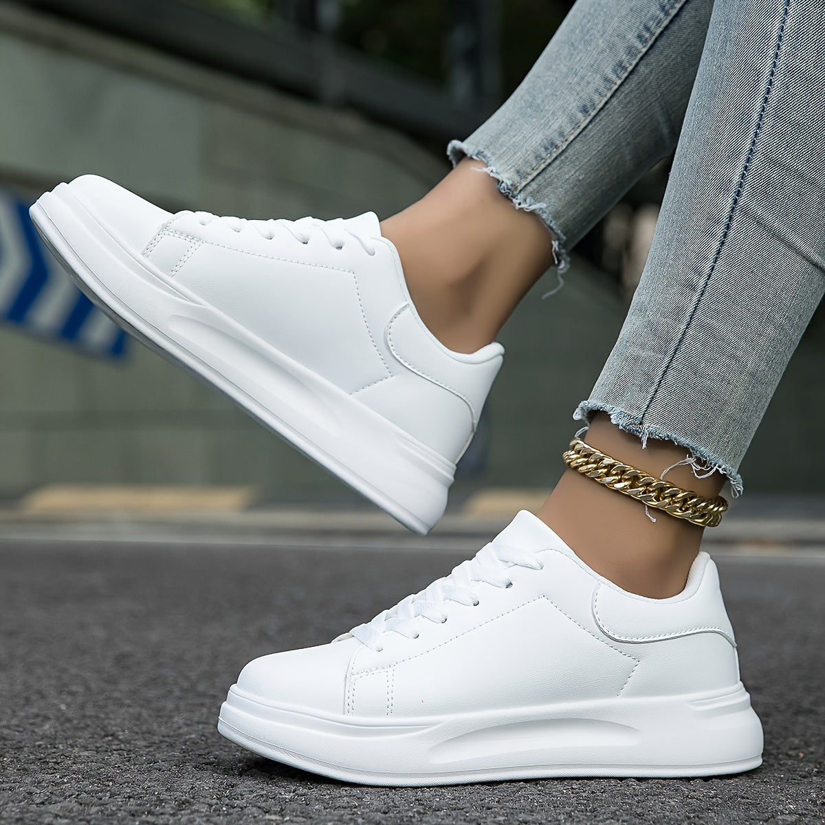 Romy - Buty skórzane białe o czystym wyglądzie