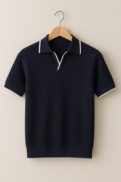 Dopasowana koszulka polo z miękkiego dzianiny