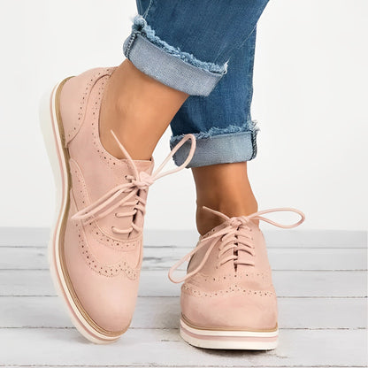 Sloane - Oxford-sznurowane buty z wycięciem