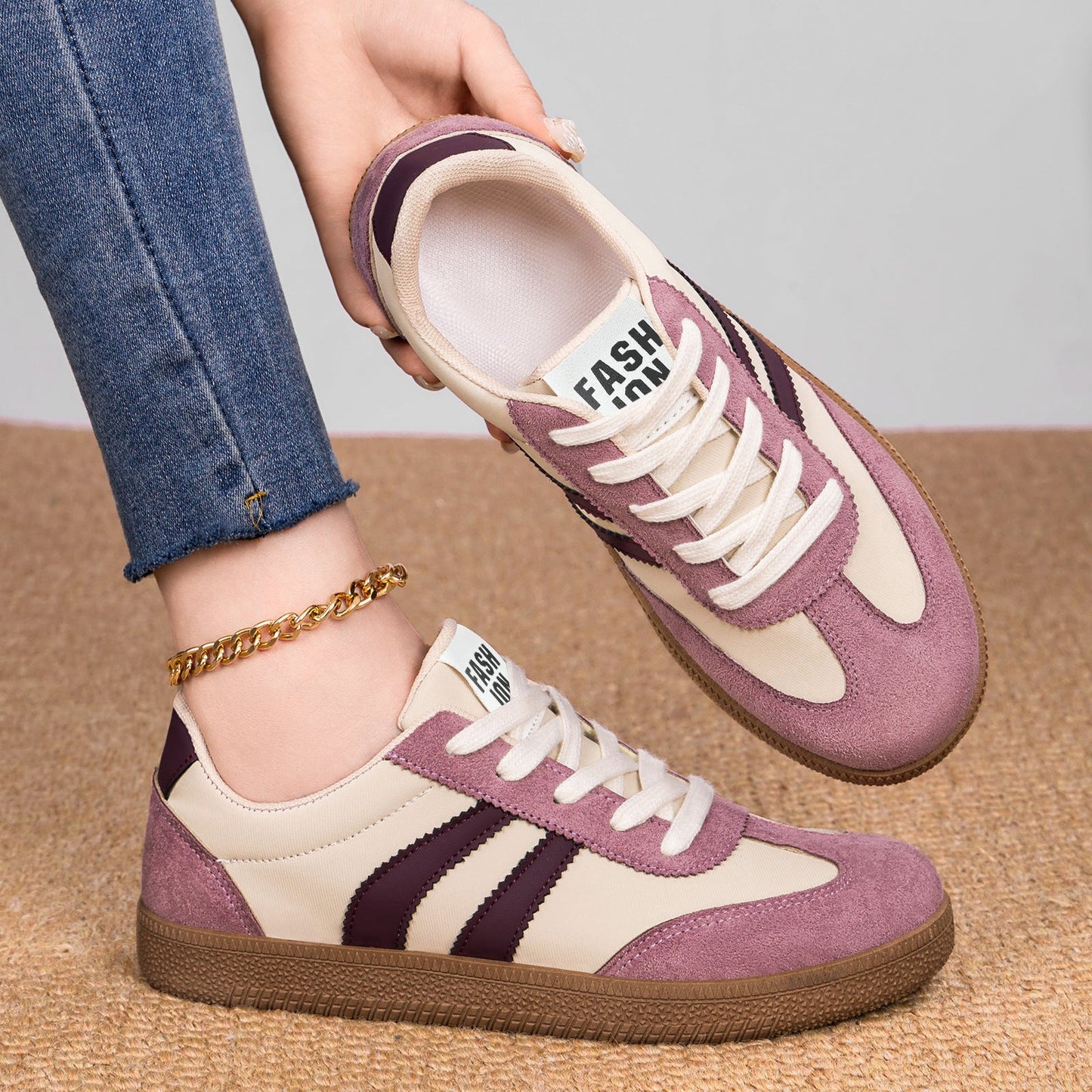 Retro sneakersy męskie z tekstylnymi detalami