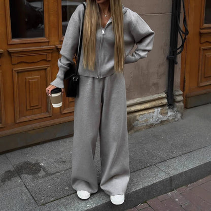 Kardigan z krótkim fasonem w damskim komplecie loungewear