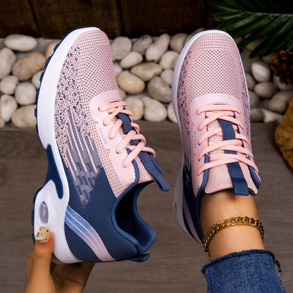 Profil męskich sneakersów dzianinowych z elastyczną podeszwą
