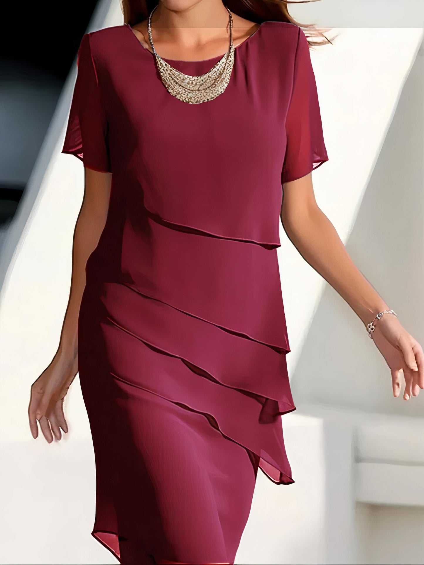 Emmeline - Elegancka sukienka z plisowanego szyfonu