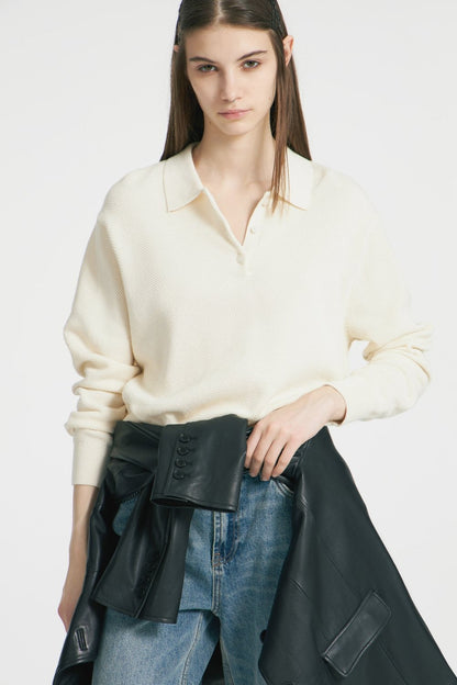 Uniwersalny sweter męski do stylizacji casualowych