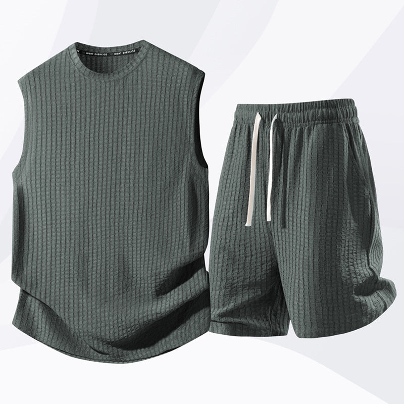 Komplet sportowy casual damski z topem na ramiączkach i szortami