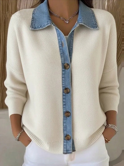 Sweter dziany z kołnierzem z denimu