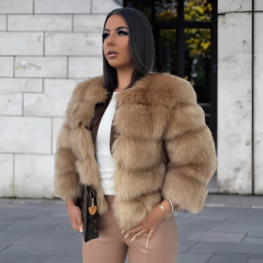 Amelia - Elegancki, ciepły sztuczny futrzany płaszcz dla kobiet